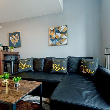 Apartamento The Eistedfod Penthouse - Berwyn House Wrexham Exterior foto