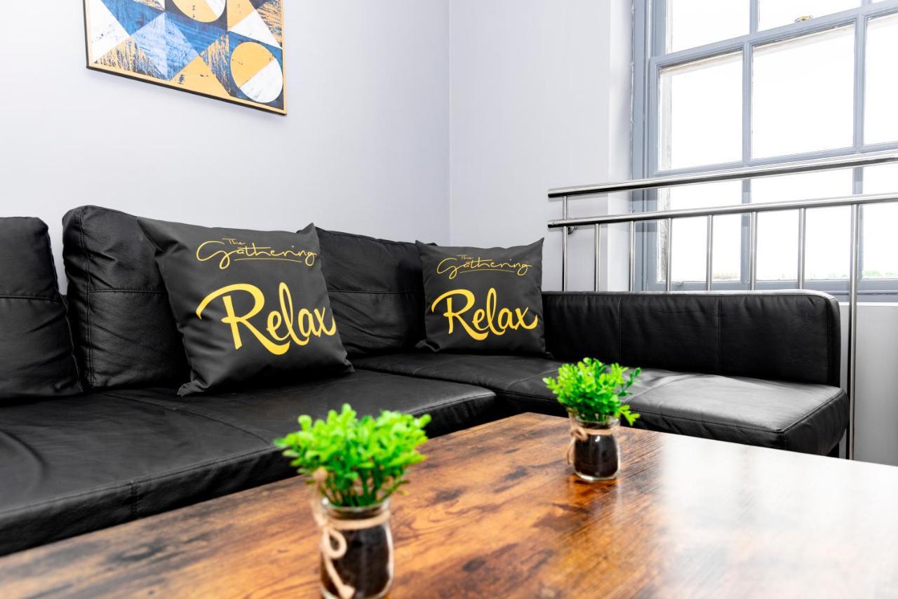 Apartamento The Eistedfod Penthouse - Berwyn House Wrexham Exterior foto